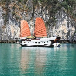 Cruzeiro Indochina Junk l 2 Dias 