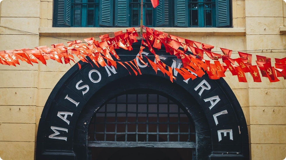 Prisão de Hoa Lo
