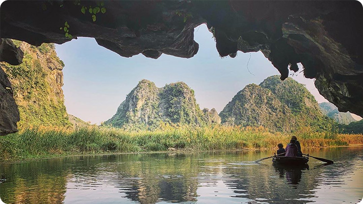 grutas da lagoa Van Long